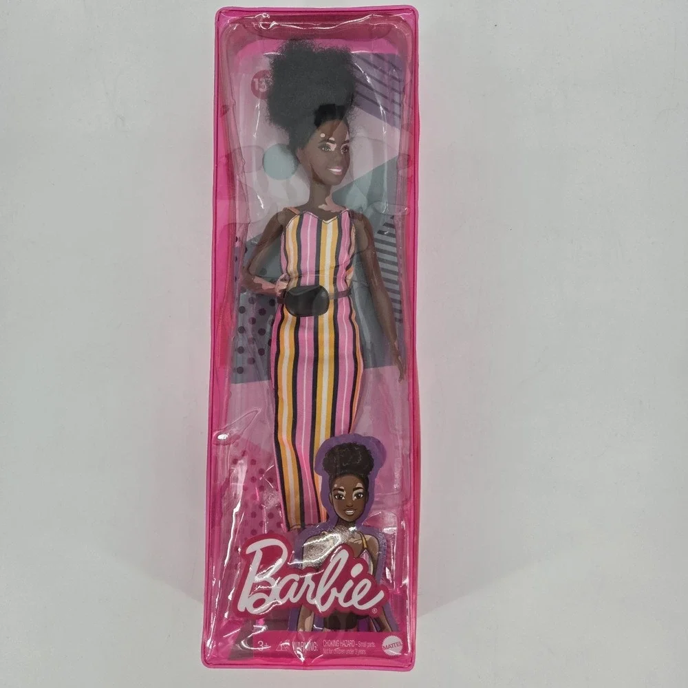 Mattel - Barbie FASHIONISTAS DOLL #135 (Vitiligo, Curly Brunette Hair) GYG08